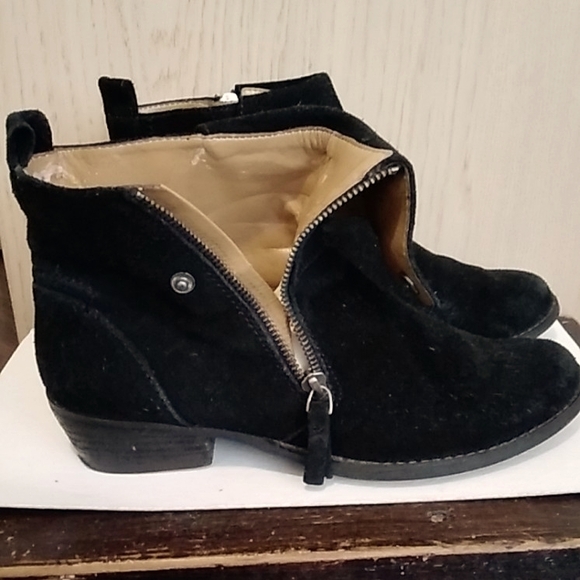 Vableaker suede ankle Boots sz 8M - Picture 3 of 5
